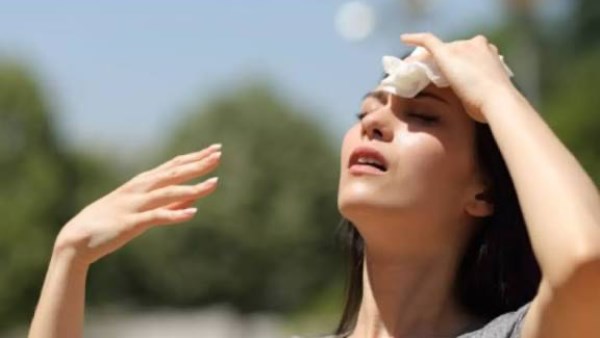 في ذروة الموجة الحارة.. أعراض لا تتجاهلها لضربة الشمس والإجهاد الحراري