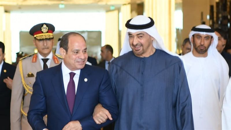 السيسي يستقبل بن زايد بمطار العلمين ويؤكد مكانة الإمارات الخاصة لدى مصر