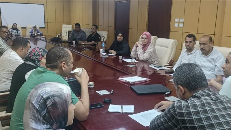 صحة أسيوط تناقش خفض معدلات الولادات القيصرية غير المبررة