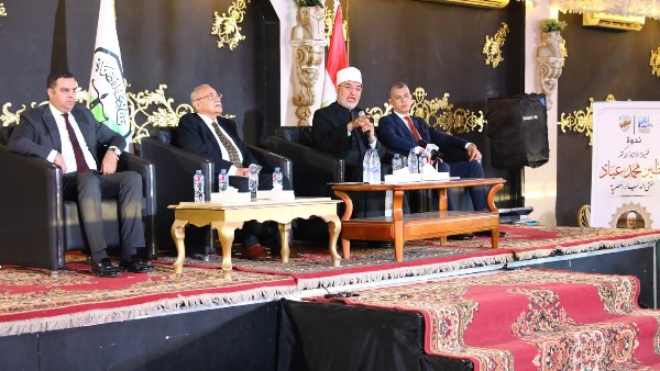 مفتي الجمهورية: الاستخدام الرشيد للتكنولوجيا الحديثة ضرورة لحماية الأسرة من التفكك