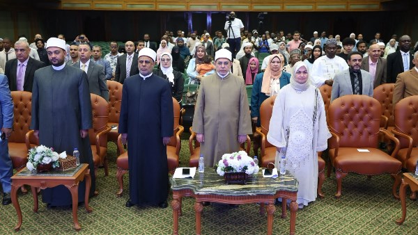 بحضور قيادات الأزهر.. انطلاق احتفالية الأزهر لتكريم الفائزين في الموسم الخامس لمسابقة “مئذنة الشعر العربي”| صور