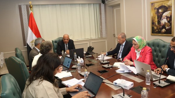 الكهرباء والتخطيط يناقشان مع البنك الدولي إنشاء صندوق لضمان تمويل مشروعات البنية التحتية