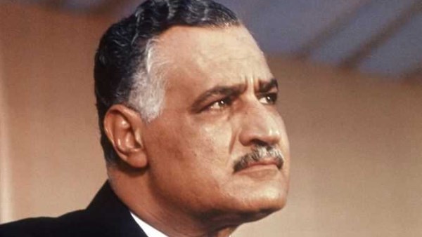 من مزاد 1981.. كيف انتهت محاولة بيع سياراة الراحل جمال عبدالناصر؟