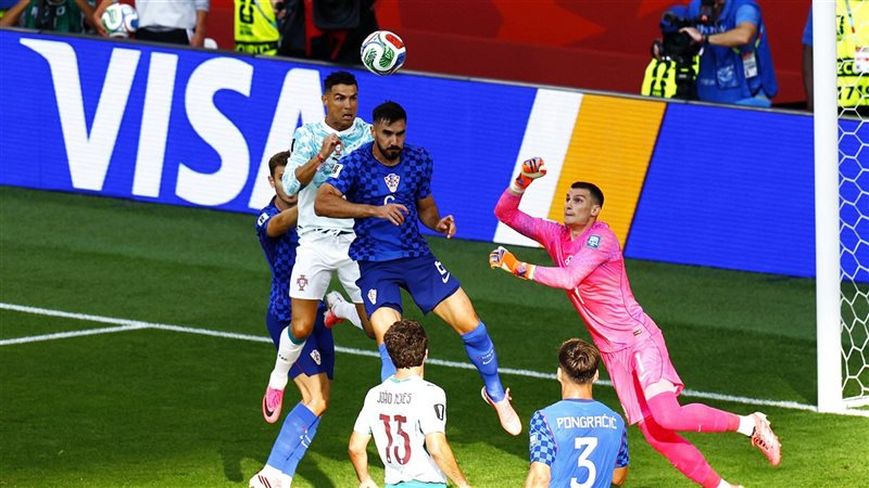 البرتغال وكرواتيا يتعادلان سلبيا في الشوط الأول بكأس العالم