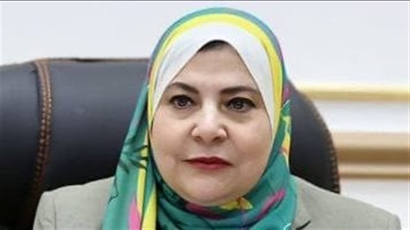 “آداب القاهرة” تحصل على 3 شهادات أيزو دولية جديدة