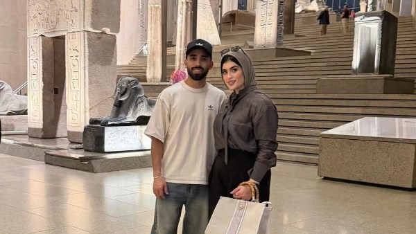 مروان عطية يزور المتحف المصري الكبير بعد العودة من كأس العالم