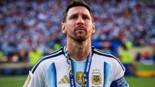 بكاء ميسي.. لقطات مؤثرة تتصدر مواقع التواصل بعد خسارة كأس العالم 2026
