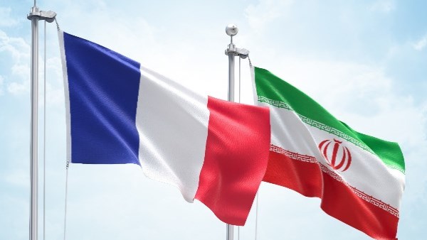 إيران تكشف تعرض موظفين بسفارة فرنسا في طهران لعمل ترهيبي