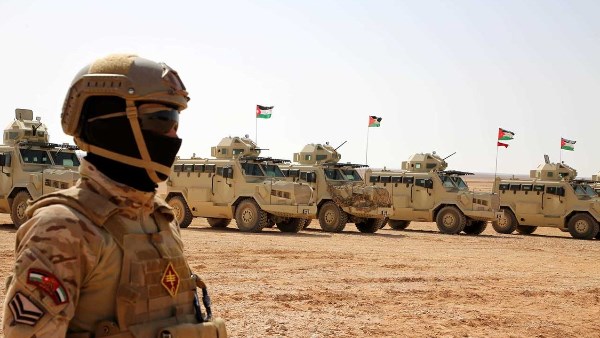 الجيش الأردني يعلن اعتراض وتدمير 5 صواريخ إيرانية