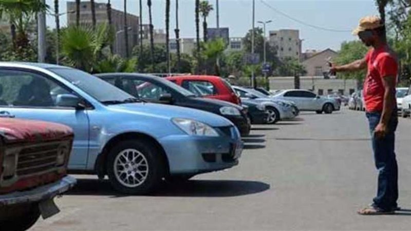 محافظ القاهرة يدعو المواطنين للإبلاغ عن تجاوزات السياس