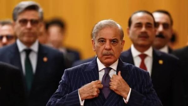 باكستان تدعو إلى الالتزام بوقف إطلاق النار وسط تصاعد التوترات الإقليمية وتعليق إيران التزاماتها