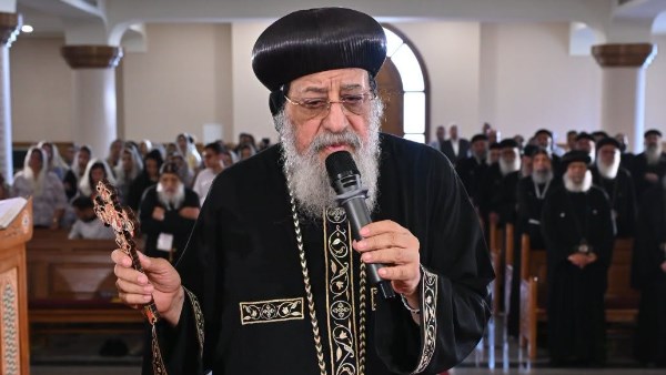 البابا تواضروس: “الطريق الوسطى خلّصت كثيرين”.. والاستقامة حصن الإنسان