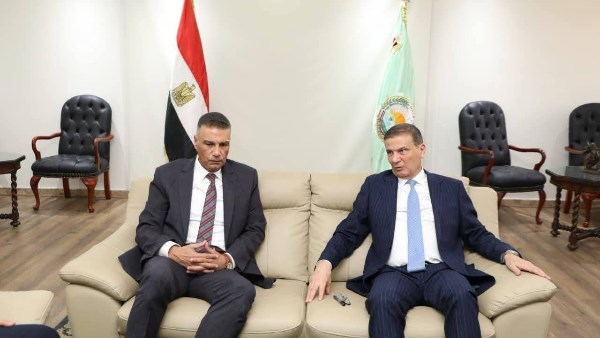 وزير الزراعة ومحافظ جنوب سيناء يبحثان التوسع في زراعة النخيل والزيتون وتطوير المزارع الإرشادية