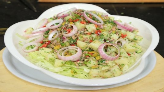 طريقة عمل سلطة تونة بالمكرونة