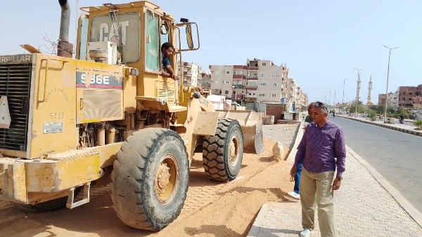 رئيس مدينة القصير: خطة متكاملة لرفع كفاءة الشوارع والفراغات العامة
