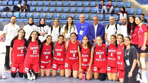 عمرو مصيلحي يدعم منتخبي الناشئين والناشئات على هامش تصفيات الأفروباسكت