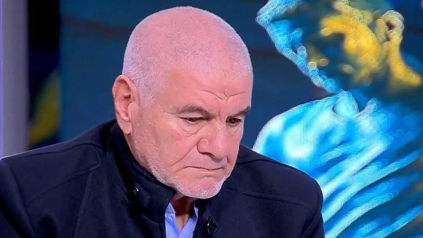 إكرامي يكشف سبب هزيمة الأهلي كل البطولات.. ماذا قال؟
