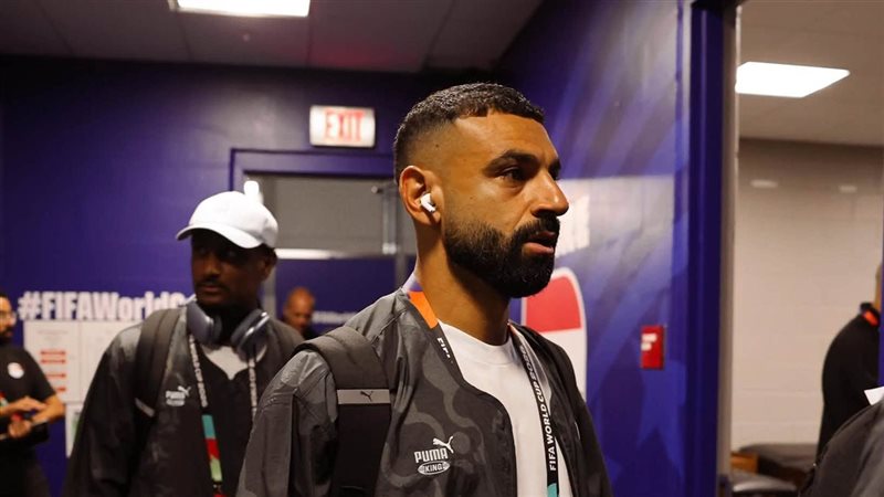 وصول نجوم منتخب مصر لملعب أتلانتا قبل مواجهة الأرجنتين في كأس العالم (صور)