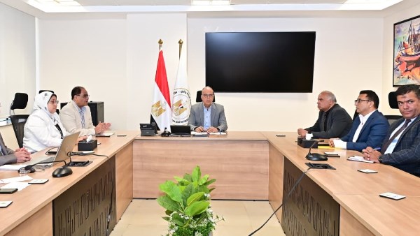 سويلم يستعرض “المنظومة الرقمية لتوثيق الأملاك العامة وأراضي طرح النهر”