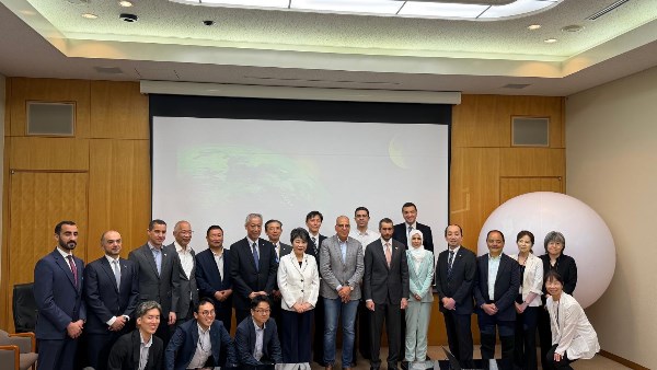 الدكتور سويلم يزور وكالة الفضاء اليابانية لبحث توظيف تقنيات الأقمار الصناعية في إدارة الموارد المائية