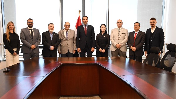 شركة صينية كبرى تعتزم تطوير المنشآت الشبابية والرياضية بمحافظات مصر