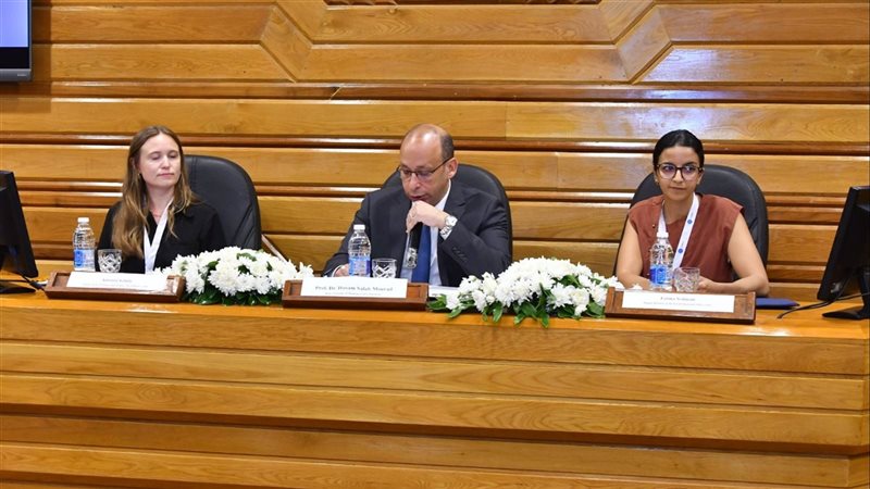 انطلاق أعمال المدرسة الصيفية الدولية لعلوم الأعصاب وديناميكيات الدماغ بقصر العيني