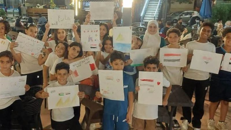 وسط إقبال الأسر، ميدان شامبليون بالإسماعيلية يحتضن أنشطة “شارع الفن” (صور)