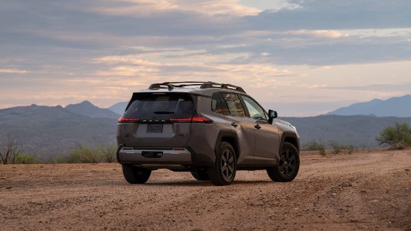 قبل شراء تويوتا RAV4.. تعرف على نقطة الضعف في نظام الدفع الرباعي