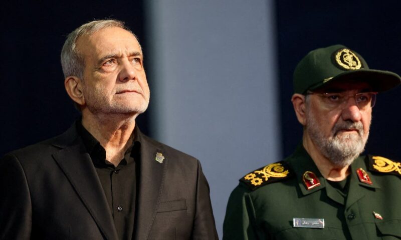 الرئيس الإيراني: المرشد وجه بإنهاء حالة “لا حرب ولا سلم”