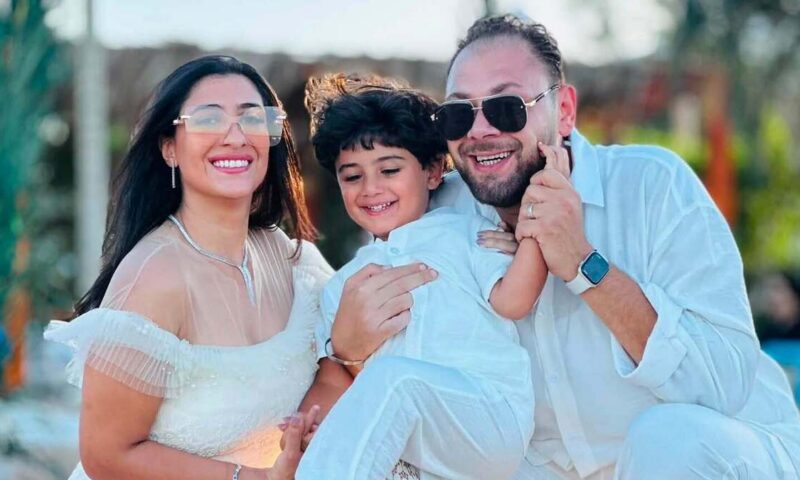 بعد 5 سنوات من الزواج.. محمد علي رزق يحتفل بزفافه