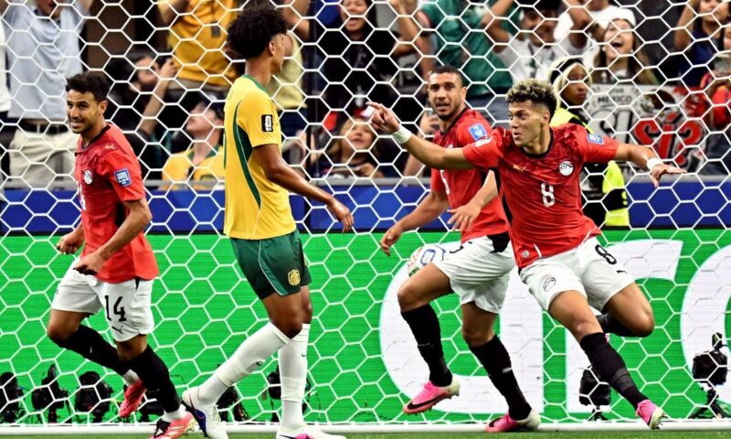 إمام عاشور يكتب التاريخ.. أول هدف مصري في “إقصائيات” كأس العالم