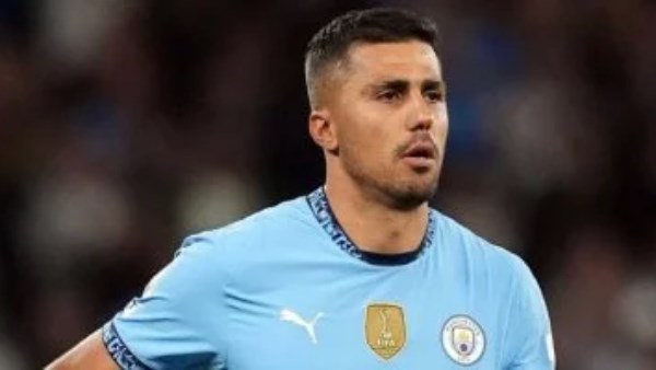 معركة القرن في خط الوسط.. هل يرحل رودري إلى ريال مدريد أم يبقى قائد مشروع السيتي؟