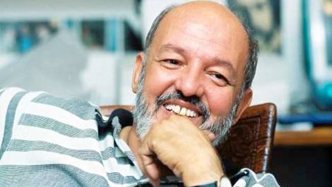 كيف أحدث محمد خان ثورة في صناعة السينما والدراما المصرية؟ .. فيديو