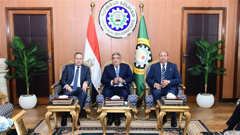 محافظ الدقهلية: مشروعات جامعة المنصورة الجديدة تعكس الاهتمام بمنظومة التعليم العالي