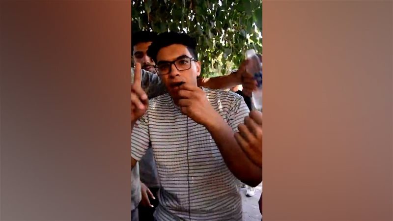 70% صعب و20% مستحيل، طالب ثانوية عامة يشتكي من امتحان الإنجليزي (فيديو)