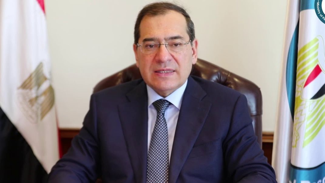 طارق الملا: الوقود الأحفوري يظل أساس الطاقة عالميًا حتى 2050