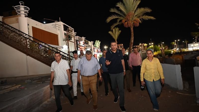 محافظ جنوب سيناء يتفقد خليج نعمة بعد انتهاء مهلة تقنين الأوضاع
