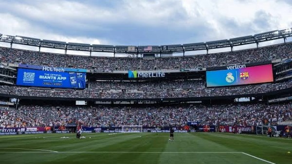 250 ألف جنيه هتدفعهم صد رد.. تكلفة وخطوات حضور نهائي كأس العالم 2026 من المدرجات؟