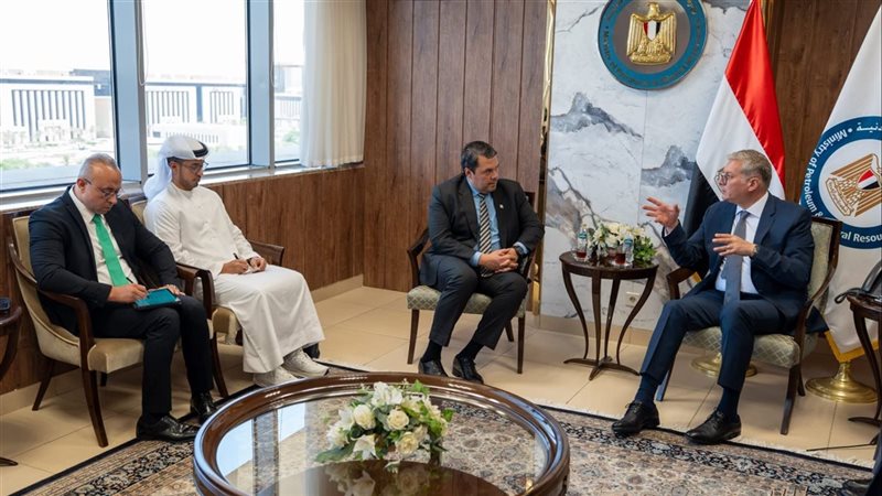 وزير البترول يبحث مع AIQ الإماراتية توظيف الذكاء الاصطناعي لتعزيز الاكتشافات وخفض تكلفة الإنتاج