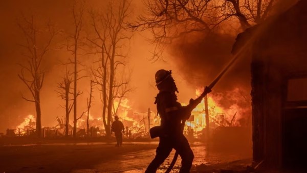 إسبانيا: حرائق الغابات في مدريد تبلغ ذروتها والسلطات تواجه صعوبة في السيطرة عليها