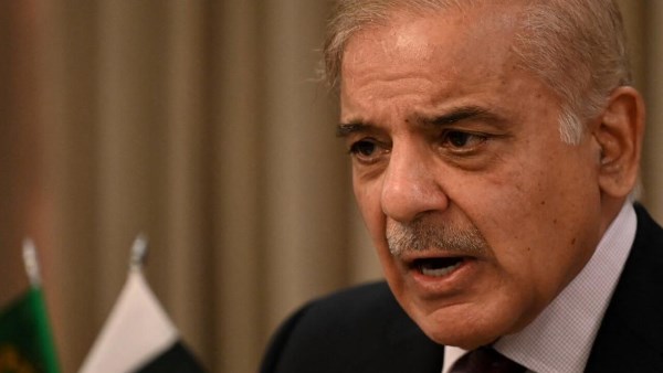 رئيس الوزراء الباكستاني يدعو لتعزيز التنسيق العالمي بشأن الكوارث المناخية