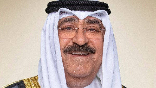 أمير الكويت ورئيس وزراء بريطانيا يبحثان آخر المستجدات على الساحتين الإقليمية والدولية خاصة ما تمر به المنطقة