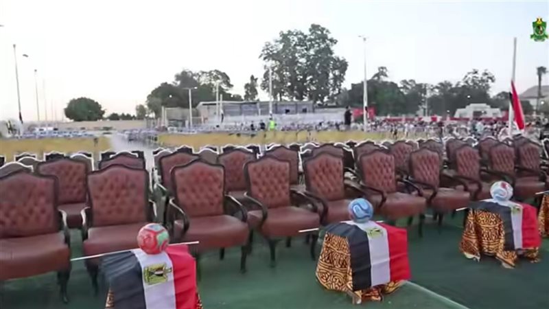 شاشات عملاقة وطوابير جماهيرية، هكذا استعدت المنيا لمباراة مصر والأرجنتين