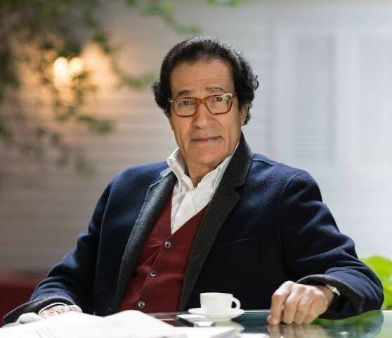 فاروق حسني يحصد جائزة النيل في الفنون باكتساح