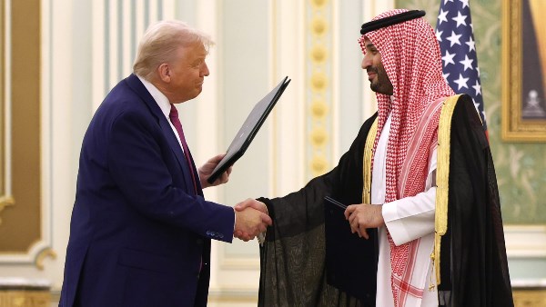 النووي السعودي تحت الشروط الأمريكية.. مفاوضات حاسمة ترسم مستقبل المنطقة