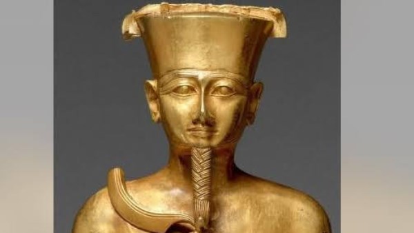 بيع بجنيه واحد ومصر في معركة لاستعادته.. كيف انتهى تمثال آمون الذهبي بـ500 مليون دولار في أمريكا؟