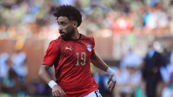 مصدر في الأهلي: مروان عطية يرفض عرضًا سعوديًا ويتمسك بالاستمرار بعد وعد بتعديل راتبه