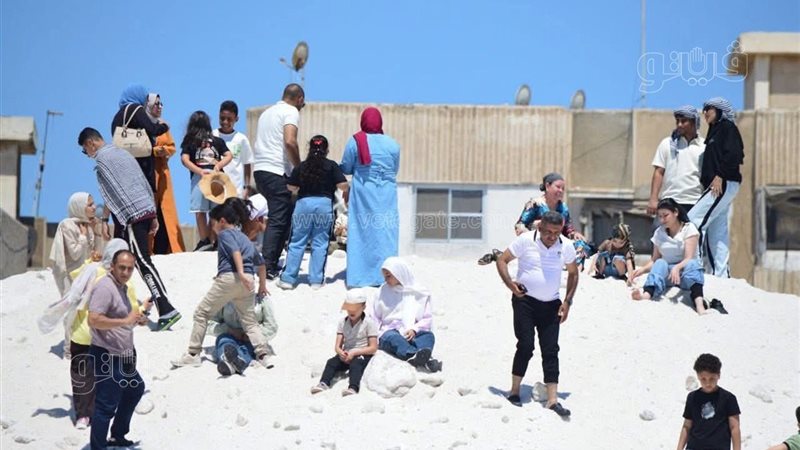 كامل العدد، جبال الملح ببورفؤاد تستقبل آلاف الزوار في الجمعة الصيفية (صور)
