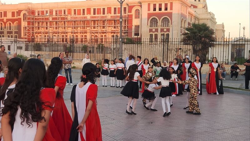 محافظ الإسكندرية: الاحتفال بذكرى ثورة 30 يونيو فرصة لترسيخ قيم الانتماء والاعتزاز بالهوية الوطنية