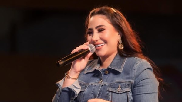 بوسي تكشف لـ صدى البلد كواليس أغنية كلام ماما وعلاقتها بياسمين عبدالعزيز.. فيديو